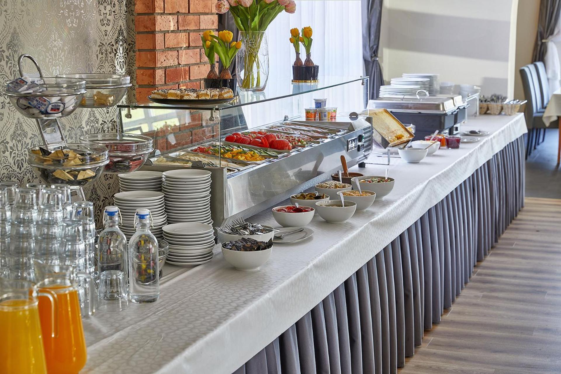 Hotel Baranowski Słubice Buitenkant foto